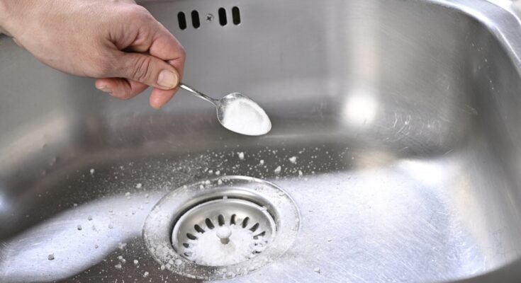How To Clean A Clogged Sink Drain Naturally