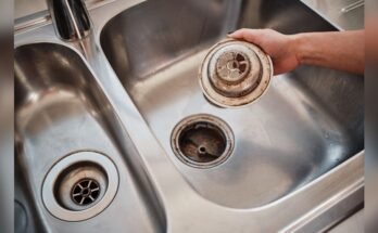 How To Clean And Polish Your Stainless Steel Sink