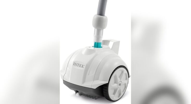 Are Suction-Side Pool Vacuums Good for Small Debris?