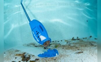 Can a Pool Vacuum Remove Sand from the Pool Floor?