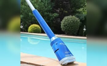 What Cleaning Accessories Come With Most Hot Tub Vacuums?