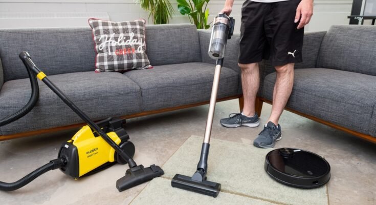 What is the Best Vacuum Cleaner for Small Apartments?