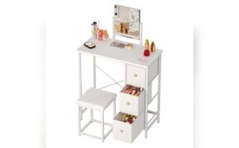 Best Makeup Vanity Desk for Small Bedroom