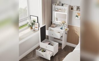 Best Makeup Vanity Desk for Small Spaces