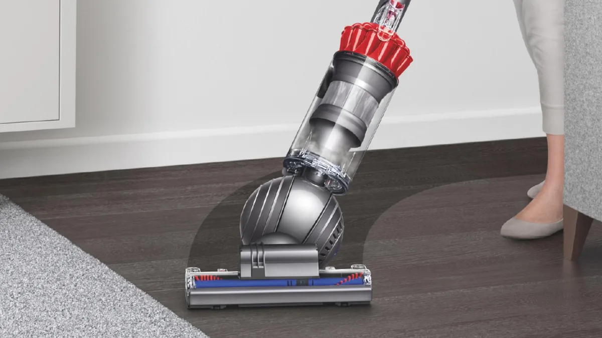Regular vacuum