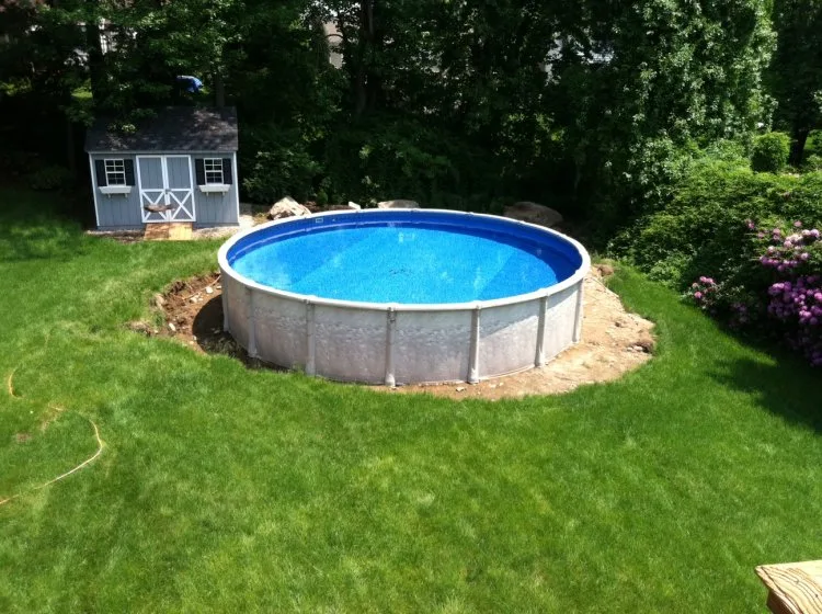 Can you put an above ground pool on grass?