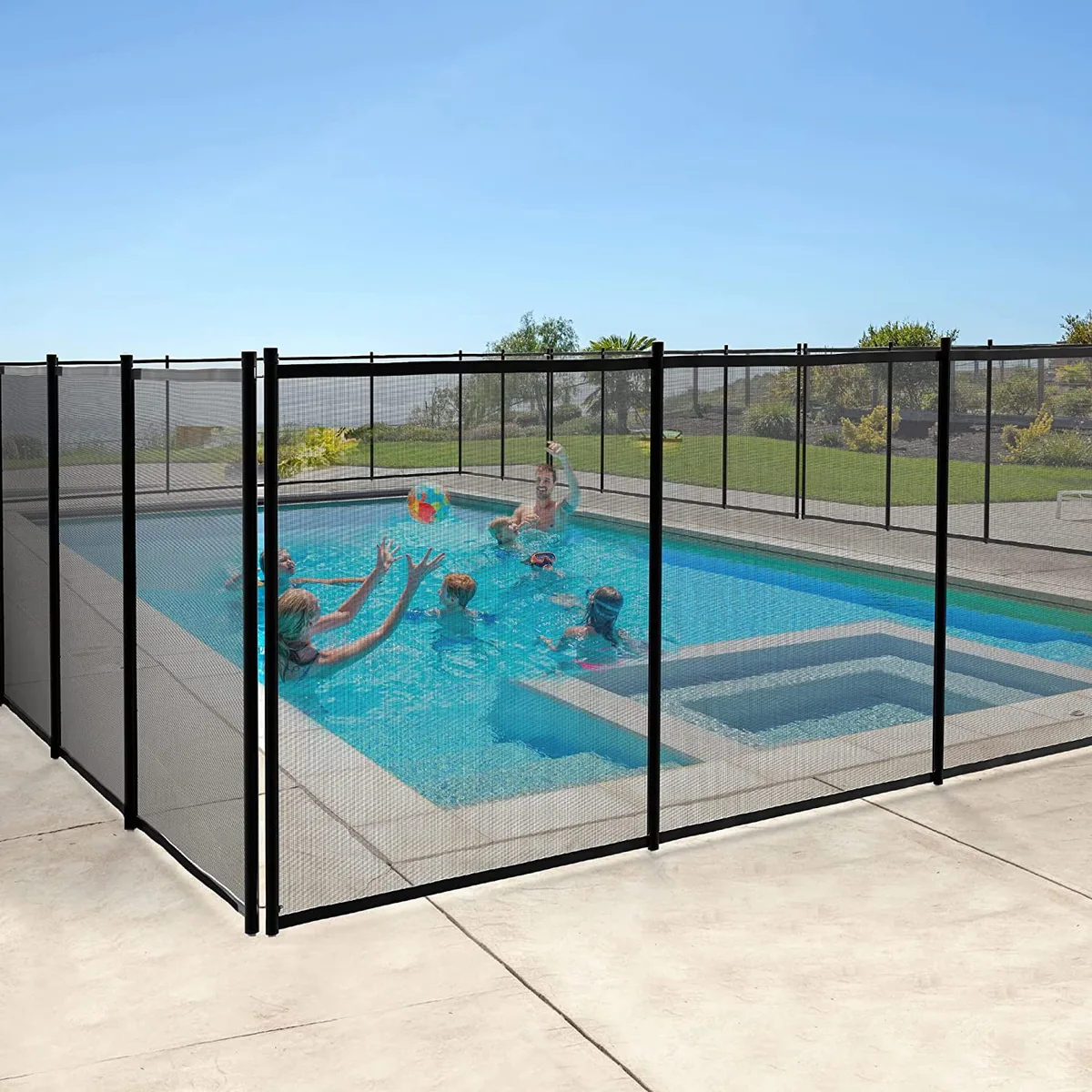 Do above ground pools need fencing?